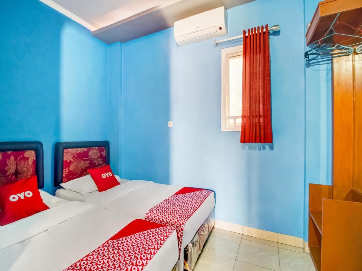 Oyo 3750 Elder Guest House Бандунг Екстериор снимка