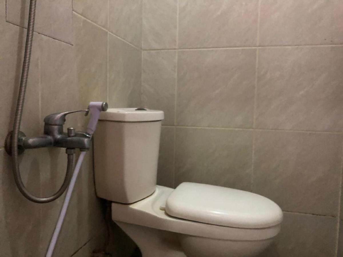 Oyo 3750 Elder Guest House Бандунг Екстериор снимка